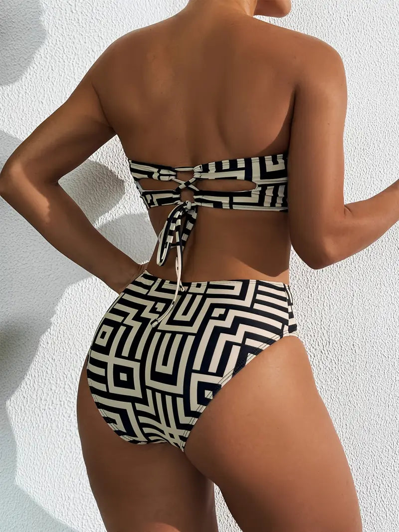 Luella | Geometrische Bandeau Bikini Set - Fashion Lab