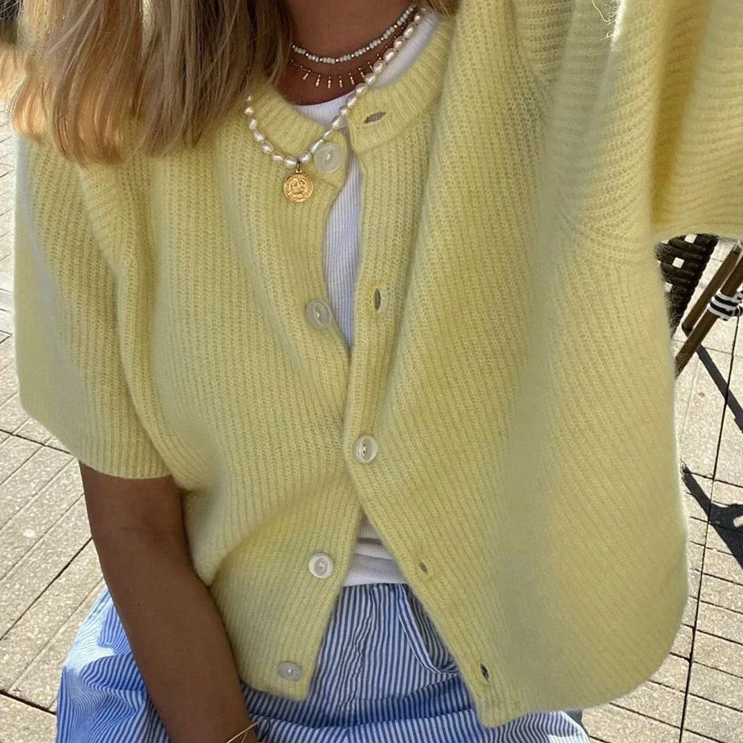 Milia | Streetwear vest met korte mouwen en ronde hals - Fashion Lab