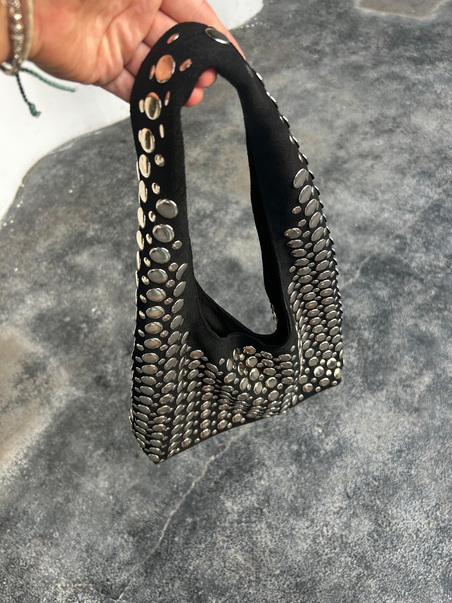 Amani | Studded Handtas