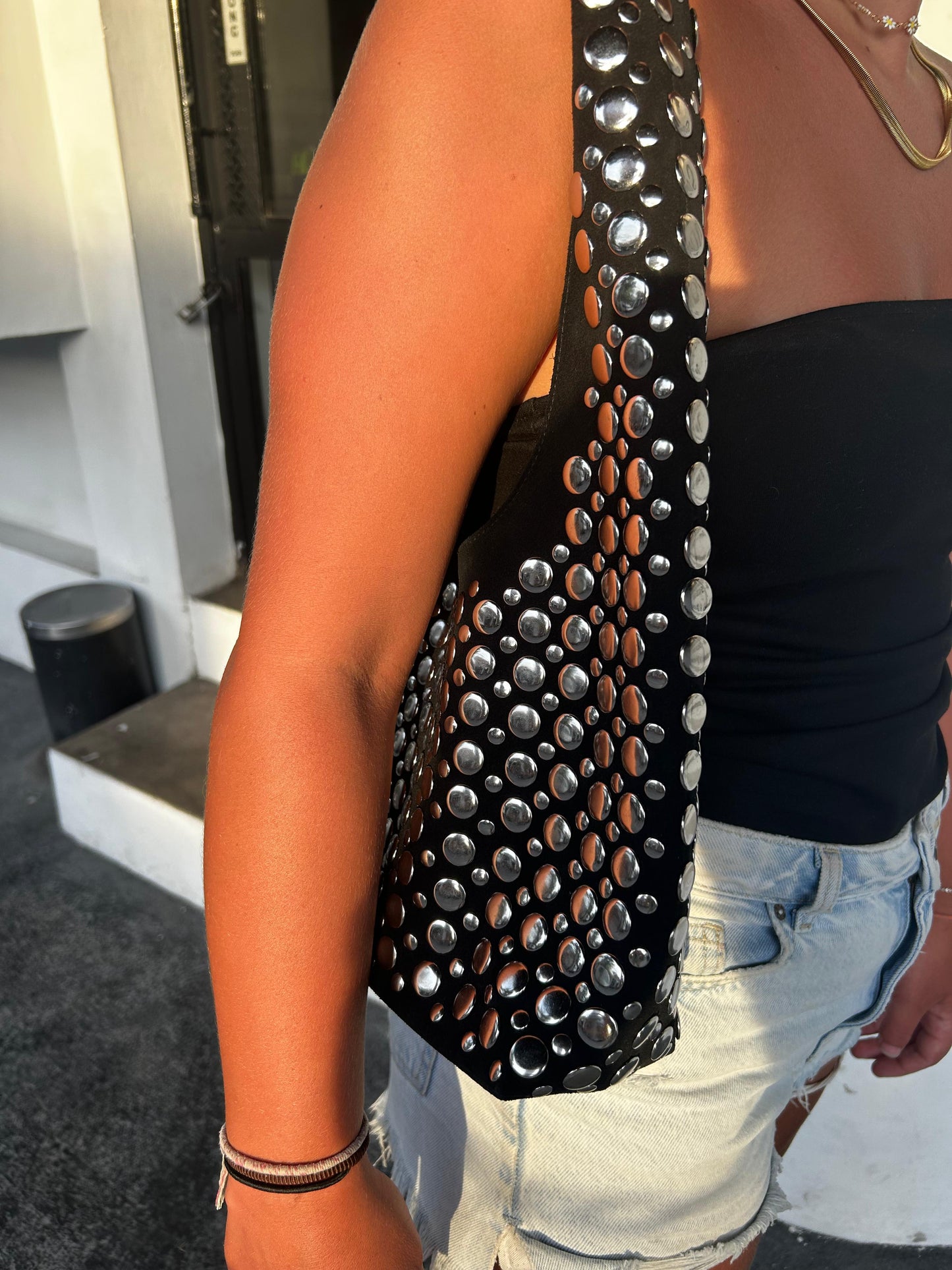 Amani | Studded Handtas