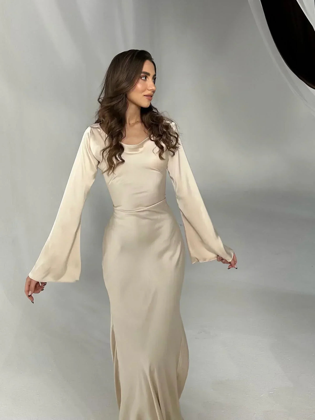 Hera | Nette effen jurk lange mouwen - Fashion Lab