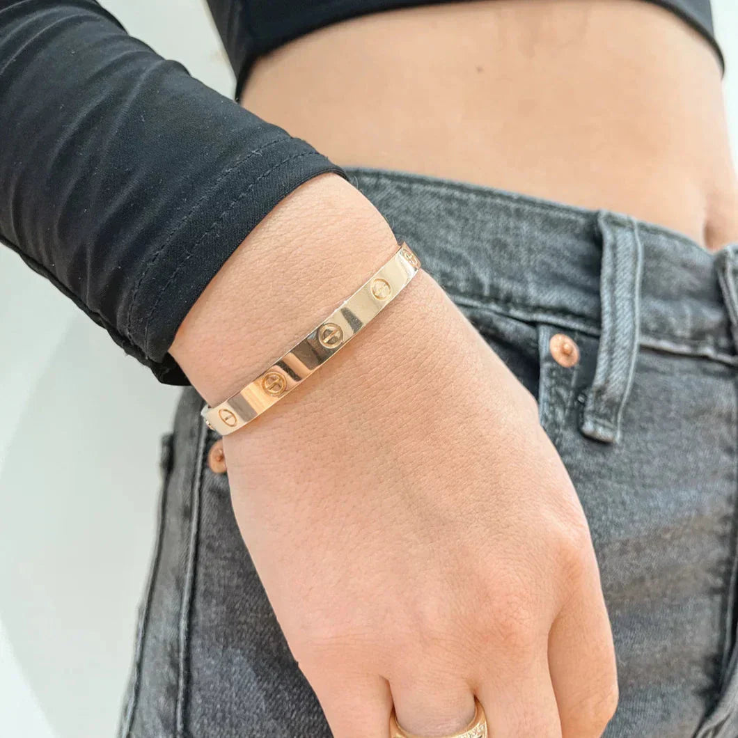 Classic Love Bracelet - Fashion Lab