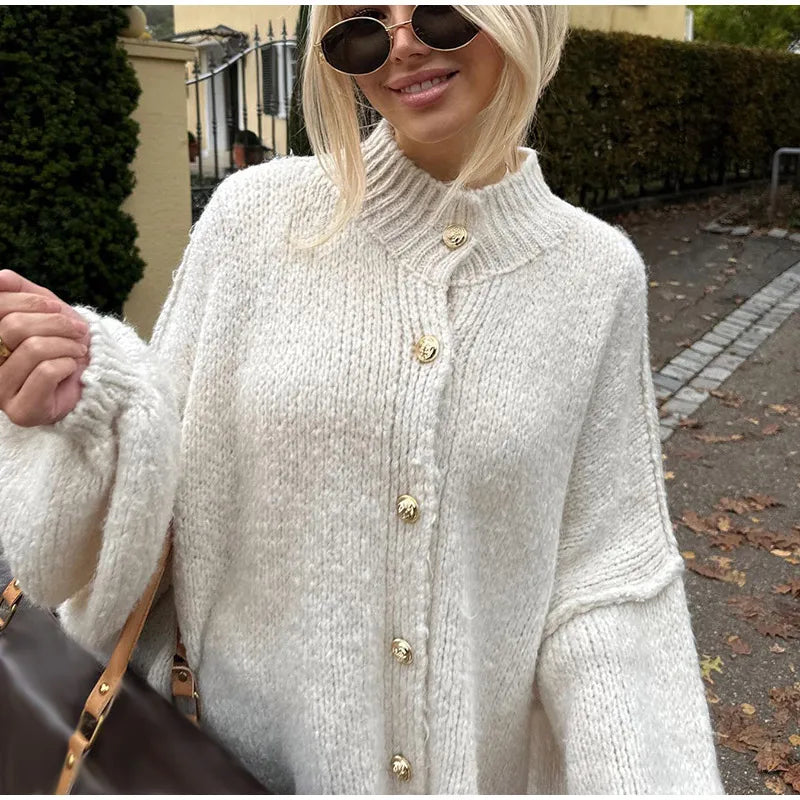 Zara | Oversized Cardigan Met Gouden Knopen - Fashion Lab
