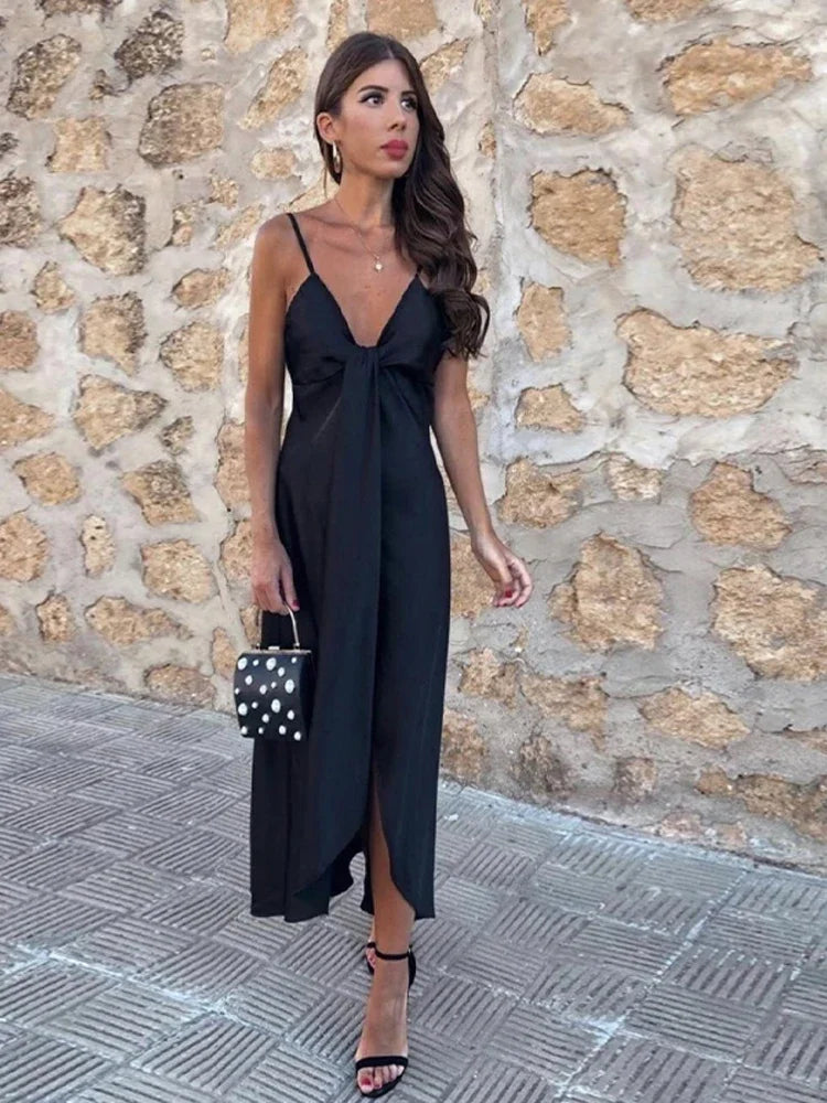 Zaylin | V-Hals Jurk Met Knoopdetail - Fashion Lab