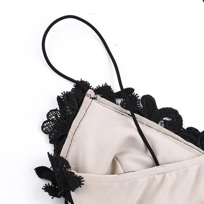 Moriah | Beige Zwarte Top met Bloemenkant