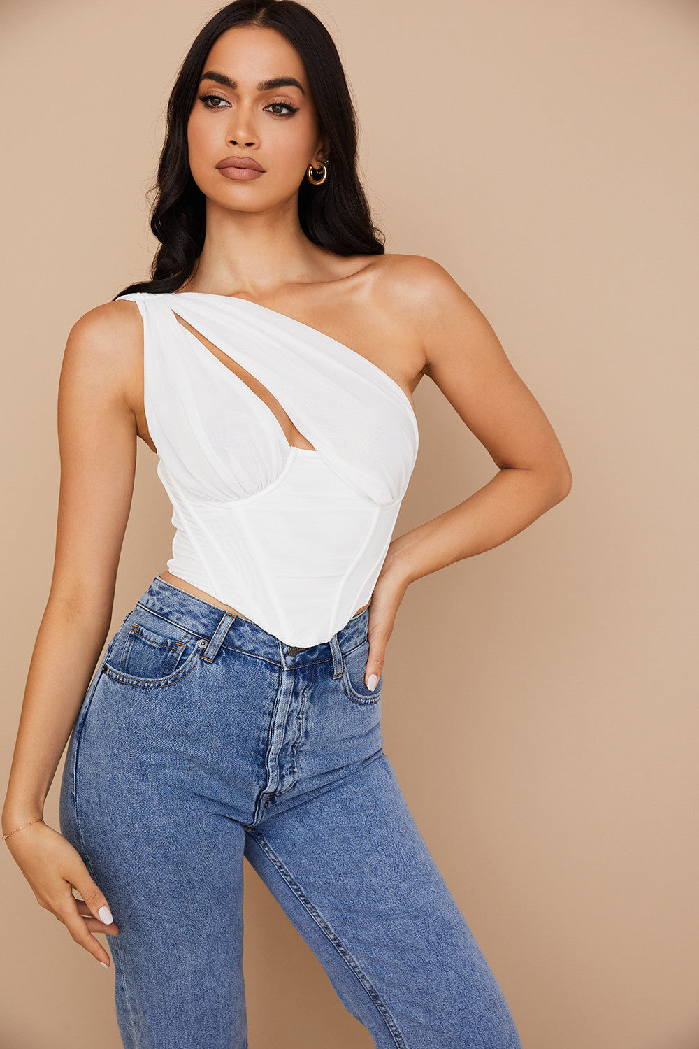 Steffie | Asymmetrische Top met Mesh en Uitsnede - Fashion Lab