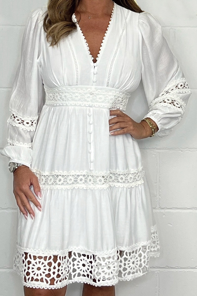 Celeste | Comfortabele kanten jurk met V-hals - Fashion Lab