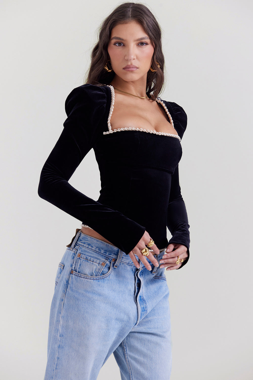 Rosita | Fluwelen Top met Contrastbies - Fashion Lab