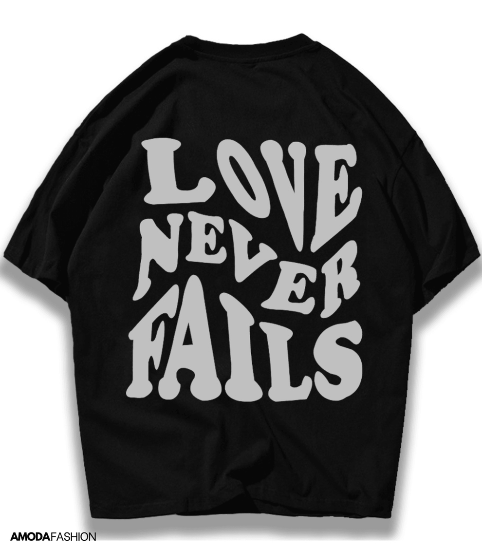 Edeline | Love Never Fails T-Shirt Met Rugprint - Fashion Lab