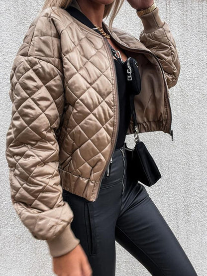 jas voor dames – Iella | Gewatteerd Bomberjack Met Moderne Stijl
