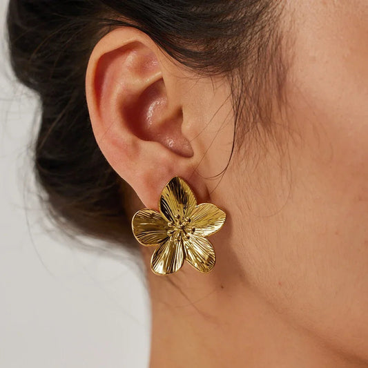 oorbellen voor dames – Rebca | Stijlvolle Vintage Gouden Bloem Oorbellen voor Dames