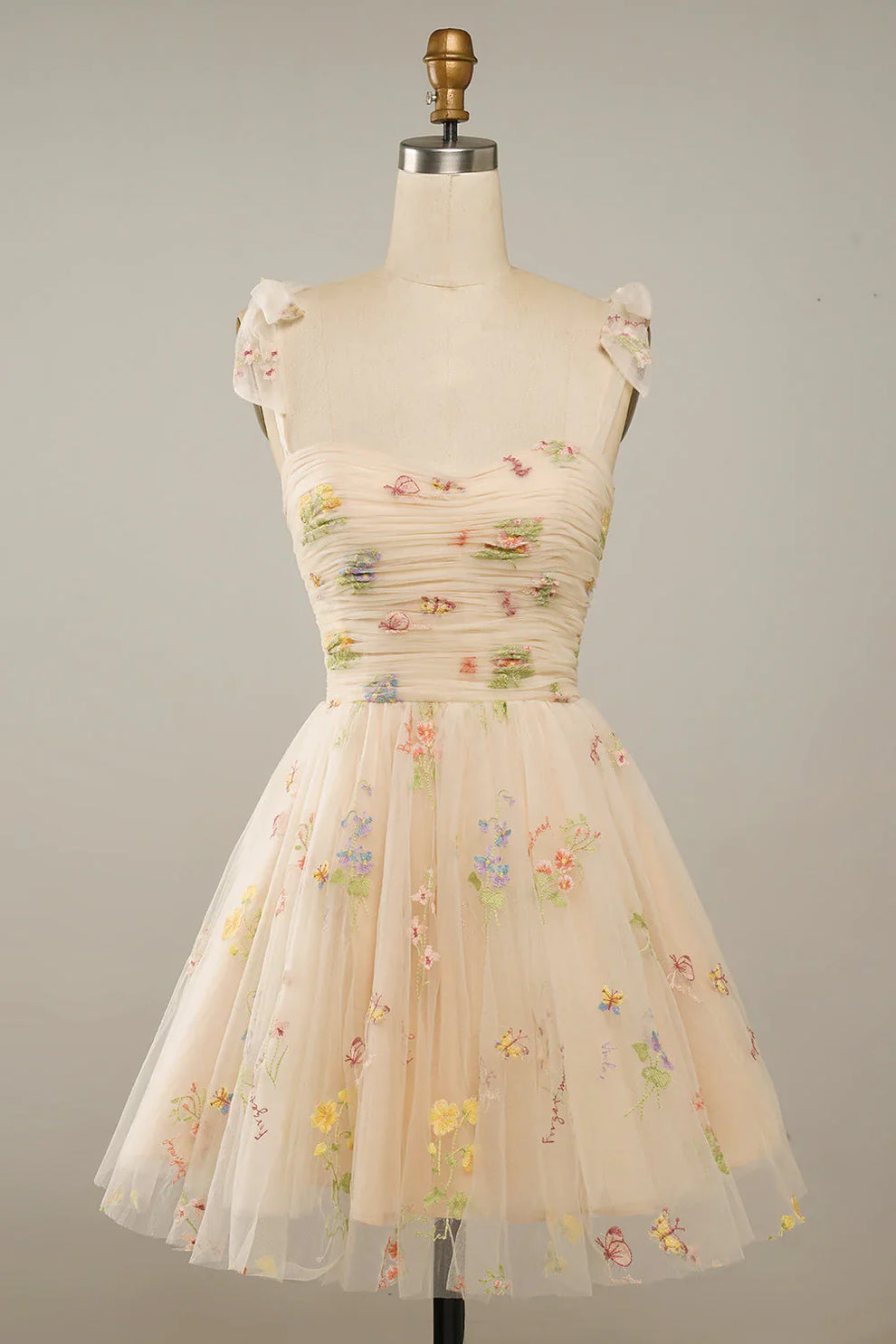 Suzy | Baljurk van tule met bloemenborduursel - Fashion Lab