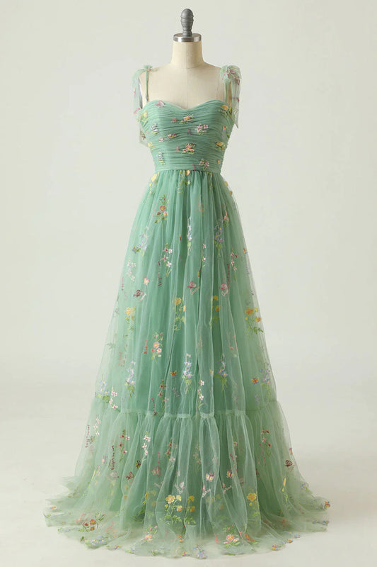 Suzy | Baljurk van tule met bloemenborduursel - Fashion Lab